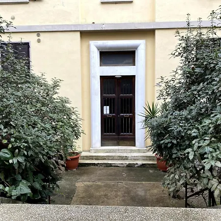 Elegant Fully Equipped In Center Of Perugia,parking Apartment *