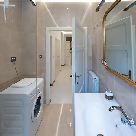 Elegant Fully Equipped In Center Of Perugia,parking Apartment Perugia