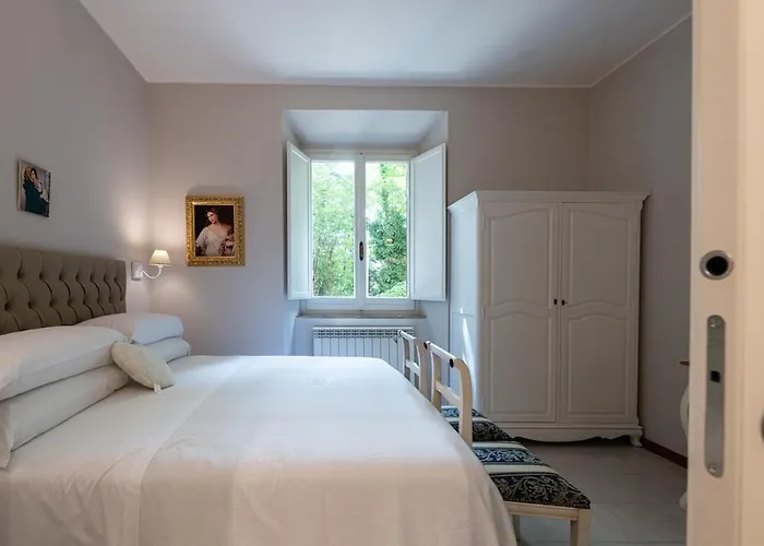 Апартаменты Elegant Fully Equipped In Center Of Perugia,parking Перуджа