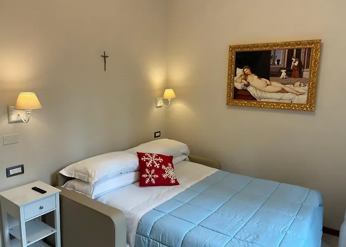 Апартаменты Elegant Fully Equipped In Center Of Perugia,parking Перуджа