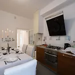 公寓 Elegant Fully Equipped In Center Of Perugia,parking