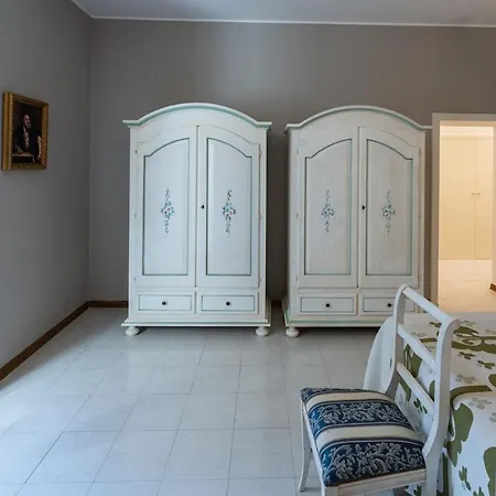 Elegant Fully Equipped In Center Of Perugia,parking