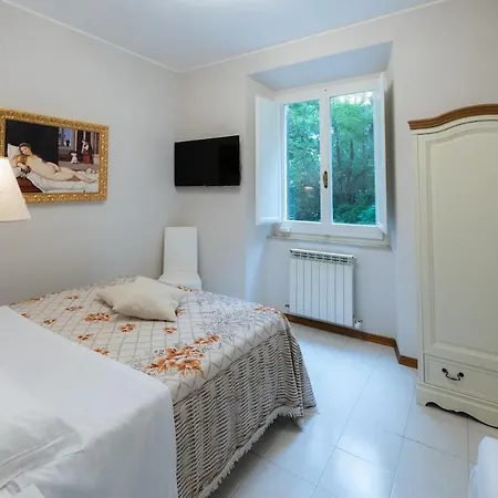 Elegant Fully Equipped In Center Of Perugia,parking