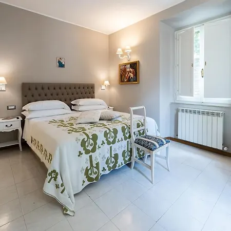 Elegant Fully Equipped In Center Of Perugia,parking Lejlighed
