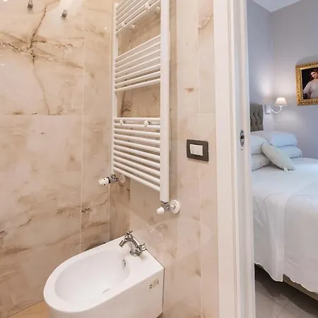 Elegant Fully Equipped In Center Of Perugia,parking Appartement