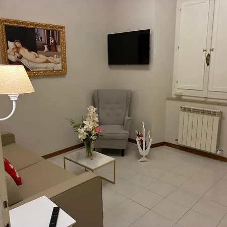 Elegant Fully Equipped In Center Of Perugia,parking Apartamento *